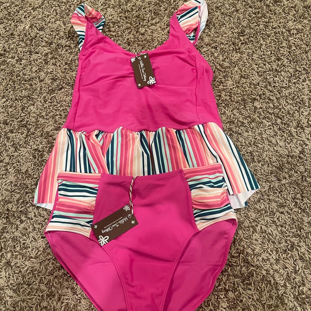 Brand new w/ tags. Never worn!